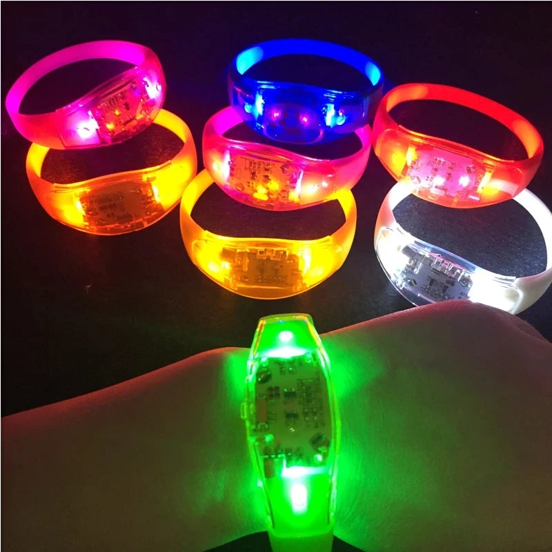 Pulseiras LED Ativadas por Som e Música 🎉🕺 - Desconto Progessivo de até 65%