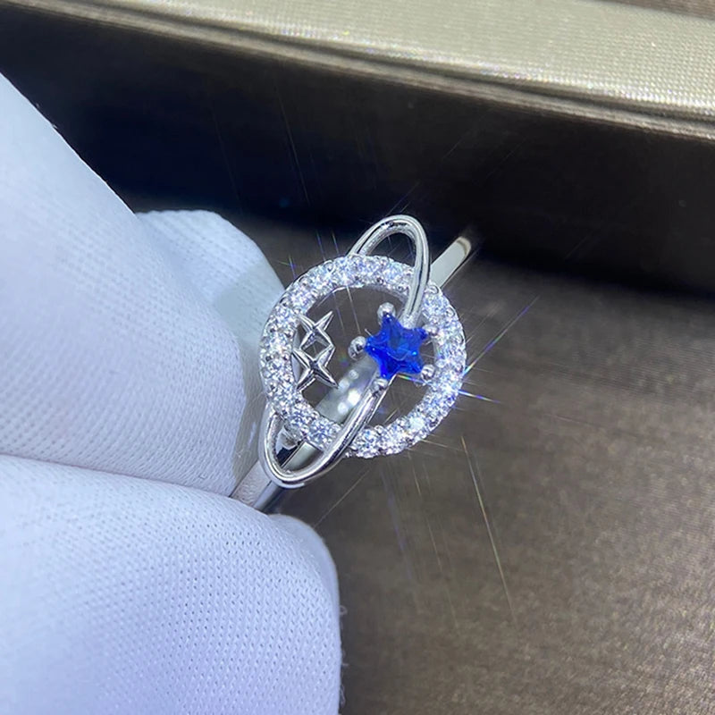 Anel Aberto com Estrela e Planeta Saturno: Elegância e Fantasia para Mulheres 💍✨