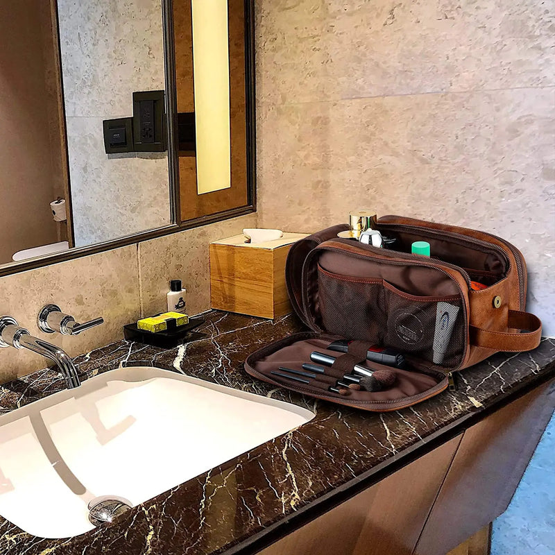 Necessaire Masculina e Feminina de Couro Executive