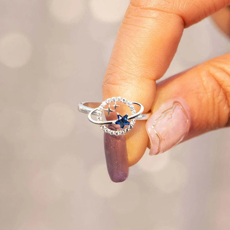 Anel Aberto com Estrela e Planeta Saturno: Elegância e Fantasia para Mulheres 💍✨